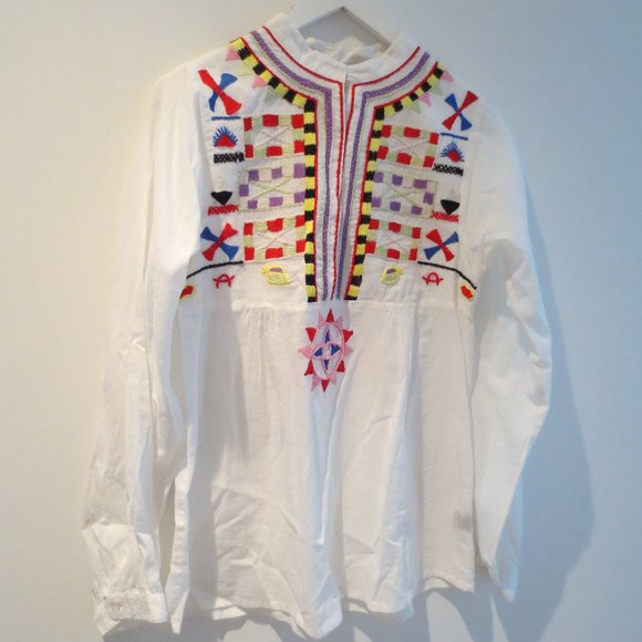 ANTIK BATIK BLOUSE - Picture 1 of 8